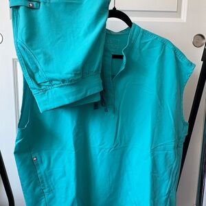 Women’s FIGS Scrub Set